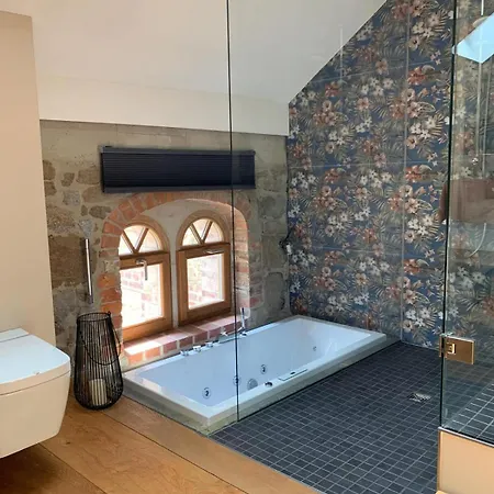 Hexenburgbeidresden Architektenwohnung Mit Privatsauna, Whirlwanne, Kaminofen Und Noch Viel Mehr *